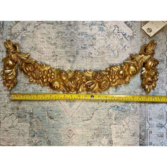 Fruit Floral Swag Pediment Wall Hanging Gold Gilt Baroque 21” Italian by Euromar - Picture 5 of 7